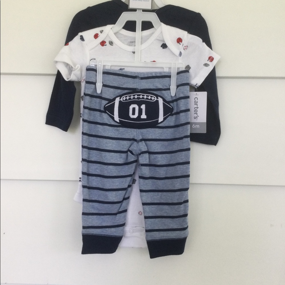3 Piece Carter’s Baby Boy Set 6 Months